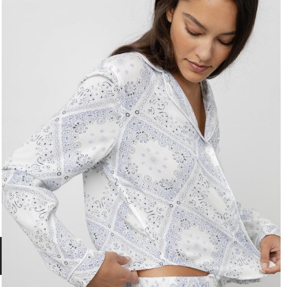 Rails Medium Soft‎ Comfy Kellen Pajama Top in Ivory Blue Bandana Loungewear